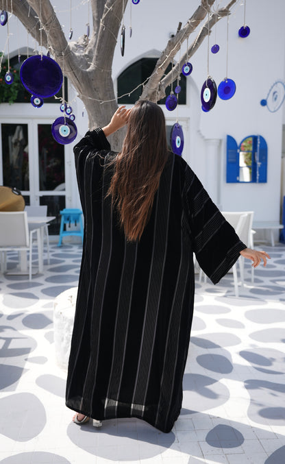 Velvet Lines Abaya