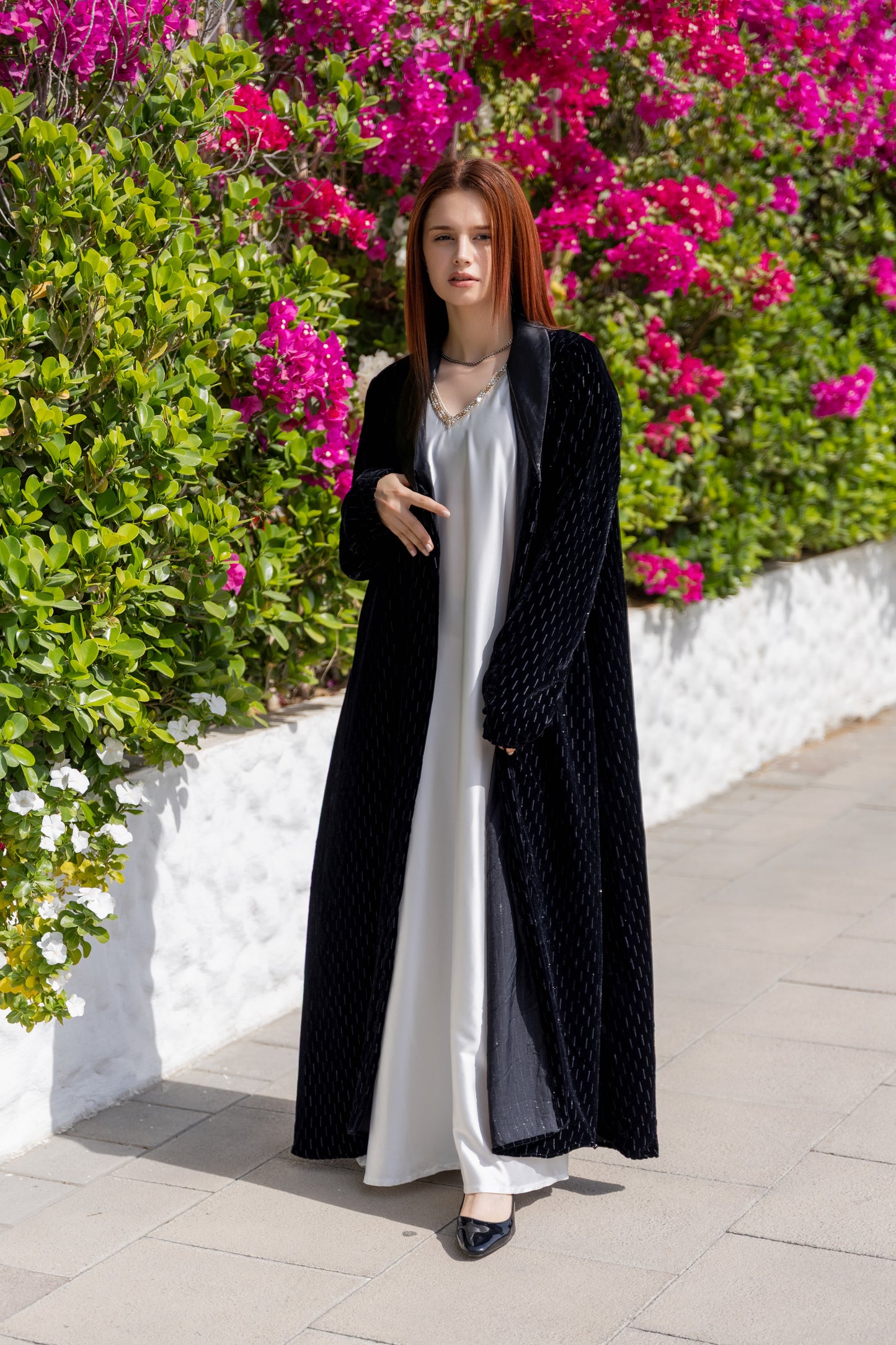 Velora Velvet Luxe Abaya Blazer