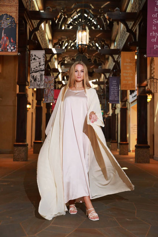 Opal Milky abaya